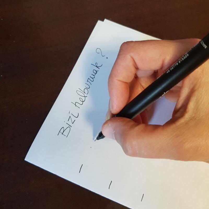 Jarri_%20idazluma%20hartu%20eta%20bizitza%20helburuak%20idatzi